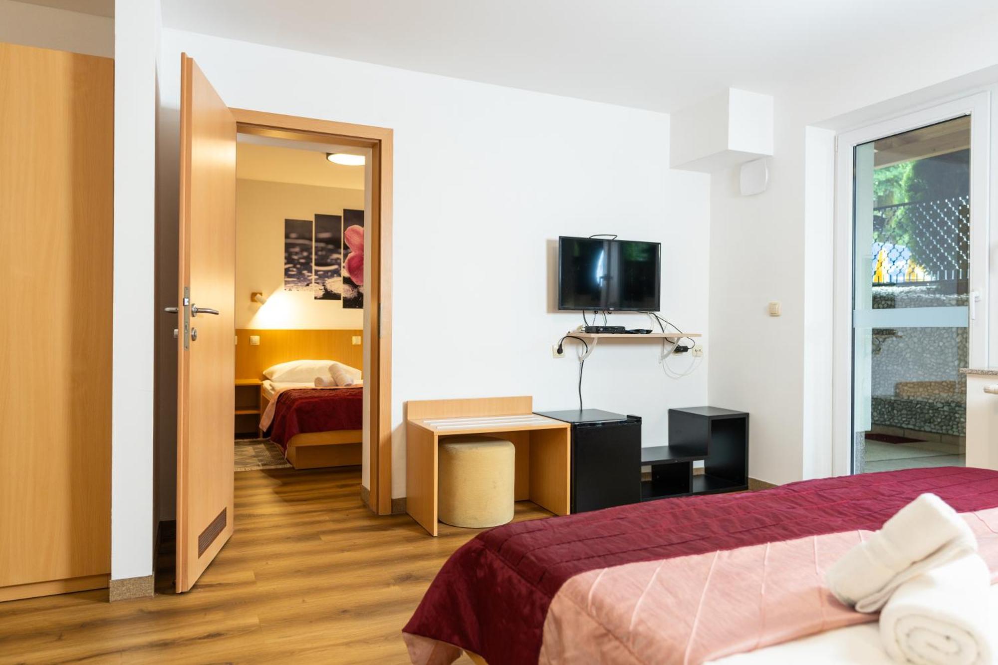 Hotel Center Bohinjsko Jezero Exteriör bild